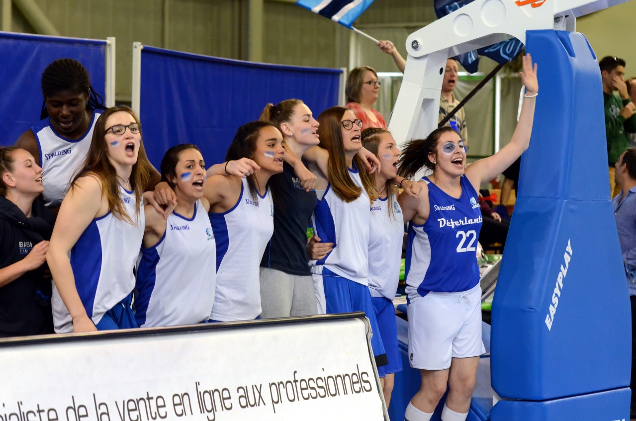 Supportrices_Victoire_FInale_F
